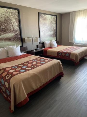 Super 8 By Wyndham Alton Motel Екстериор снимка